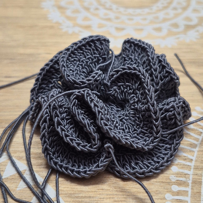 Crochet freeform flower